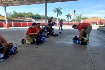 SAPREV recebe instrução com novos equipamentos de proteção respiratória. 
